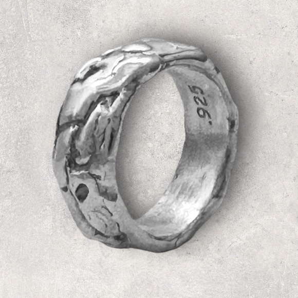 Molten 925 Sterling Silver 8mm Men’s Band Ring - Picture 3 of 3